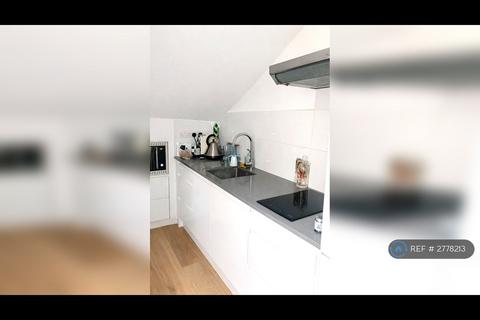 undefined, Goulton Road, London, E5
