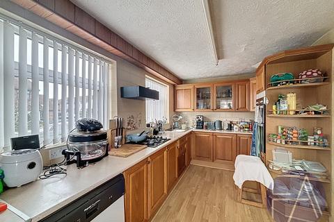 3 bedroom semi-detached house for sale, Abrams Fold, Southport PR9