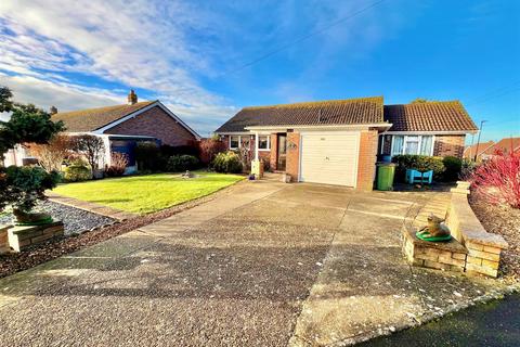 2 bedroom detached bungalow for sale, Freshwater, Isle of Wight