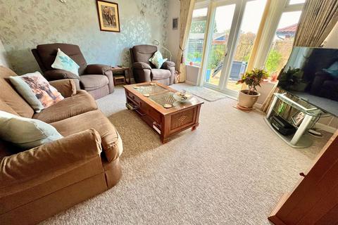 2 bedroom detached bungalow for sale, Freshwater, Isle of Wight