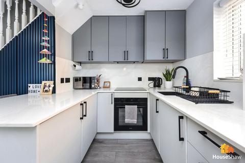 undefined, Falcon Rise, Downley, High Wycombe, HP13 5JT