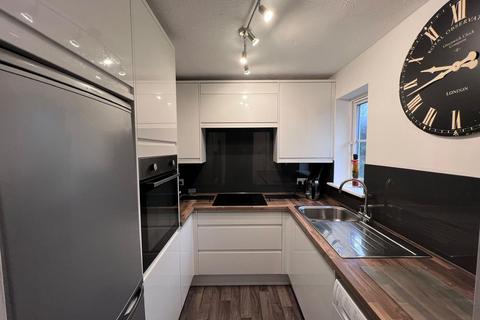 1 bedroom end of terrace house for sale, Falcon Rise, Downley, High Wycombe, HP13 5JT