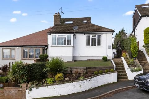 Devon Close, Kenley, CR8