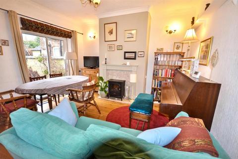 3 bedroom terraced house for sale, Newcastle Road, Stone