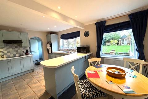 undefined, Fosseway Drive, Moreton-in-Marsh GL56