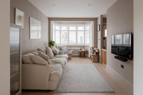 undefined, Leyspring Road, London E11