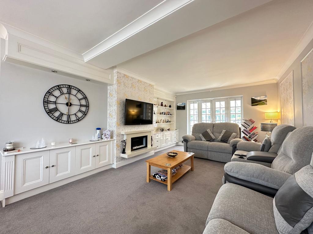 Lounge/Living Room