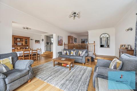 5 bedroom detached house for sale, Hove Park Way, Hove, BN3