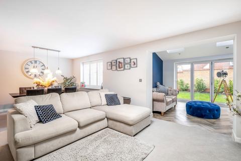 4 bedroom detached house for sale, Tillers Close, Shefford SG17