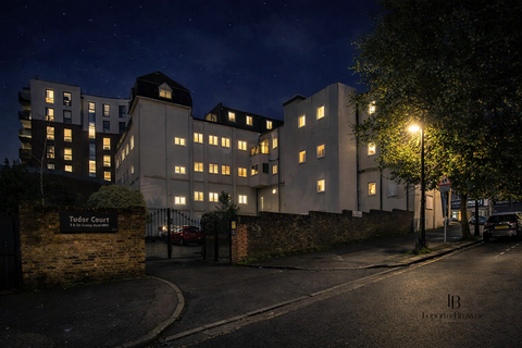 Tudor Court, NW2