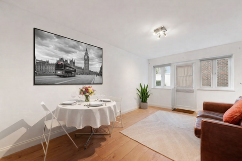 2 bedroom flat for sale, Tudor Court, NW2