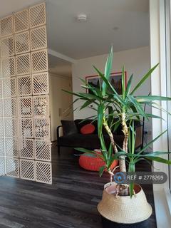 1 bedroom flat to rent, Moulding Lane, London, SE14