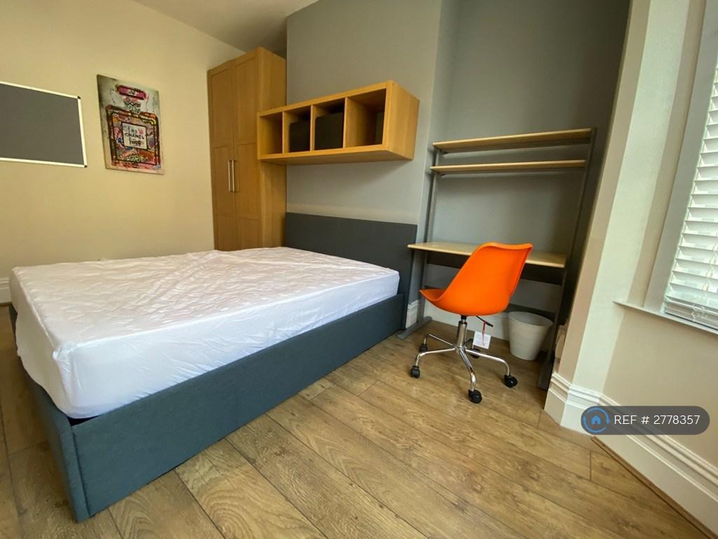 Room 4
