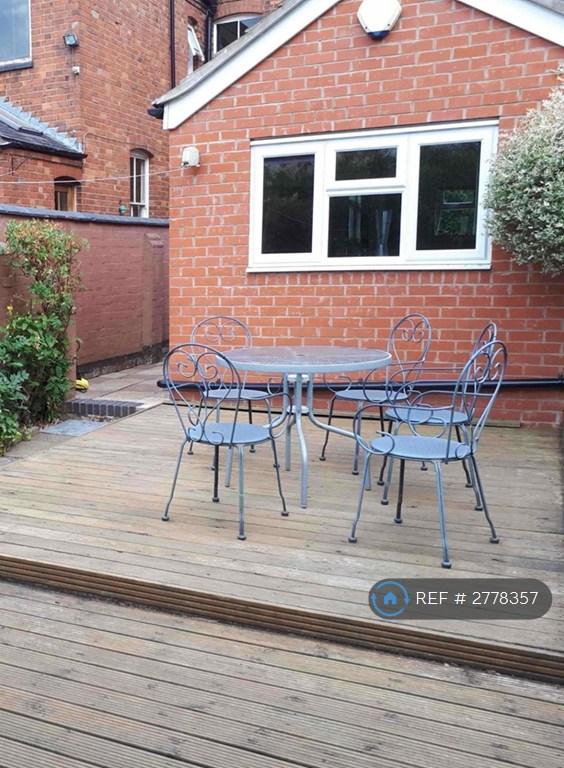 Decked Private Garden