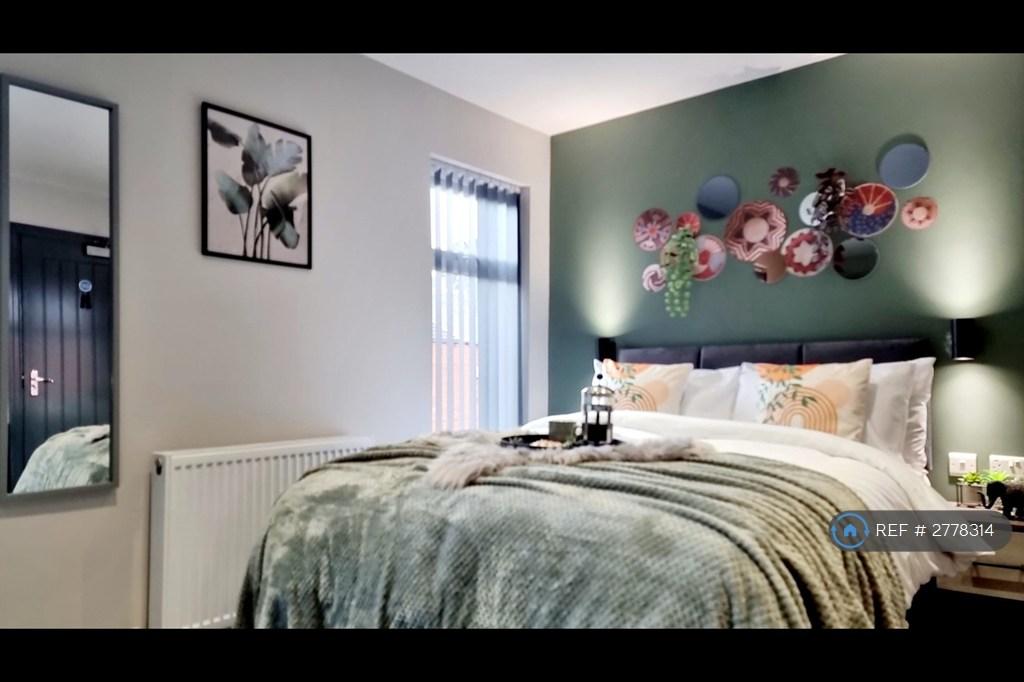 Room5 10