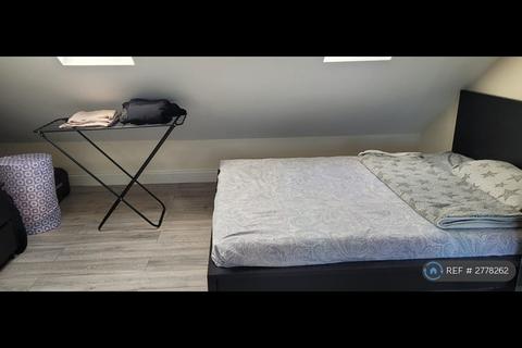 undefined, Wycombe Road, Ilford, IG2