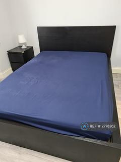 Studio to rent, Wycombe Road, Ilford, IG2