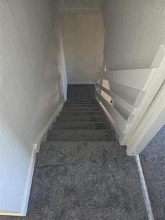 2 bedroom end of terrace house to rent, Craven Street, Ashton-Under-Lyne OL6