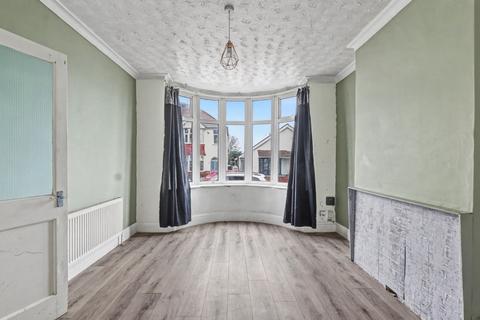 3 bedroom end of terrace house for sale, Brenchley Road, Rainham
