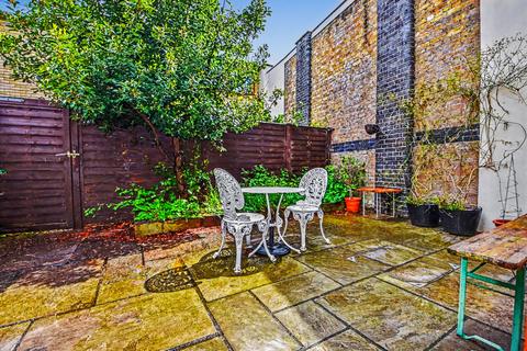 1 bedroom flat for sale, Wedmore Street, Tufnell Park, London N19