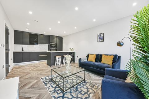3 bedroom flat to rent, Kentish Town Road, London, NW1
