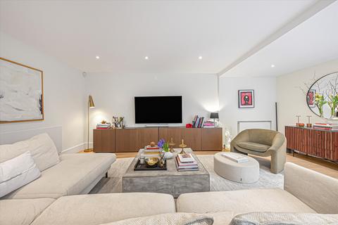 2 bedroom terraced house to rent, Parkhill Road, London NW3
