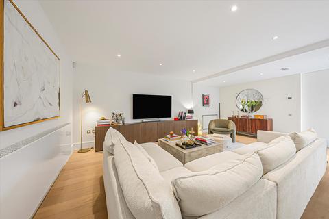 2 bedroom terraced house to rent, Parkhill Road, London NW3