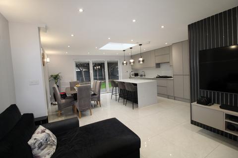 undefined, Westmacott Drive, Feltham TW14
