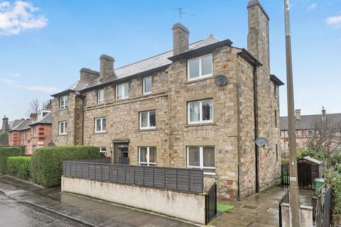 12/2 Northfield Avenue, Edinburgh, EH8 7RP