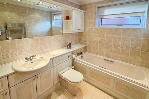 3 bedroom bungalow for sale, Rose Hill Rise, South Yorkshire DN4