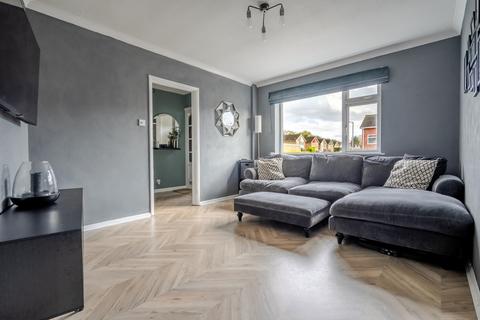 3 bedroom terraced house for sale, 24 Birfield Road, High Wycombe HP10 9TW