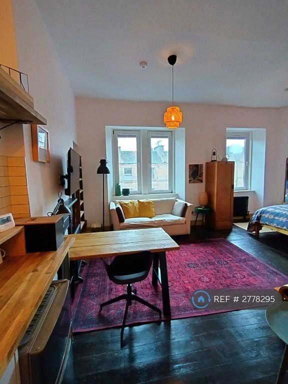 Dining/Living Area