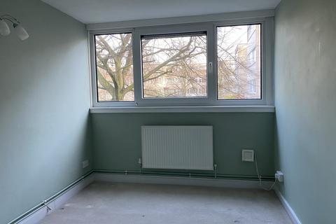 undefined, 79 , Mountbatten Square, Windsor, Berkshire SL4 1SZ