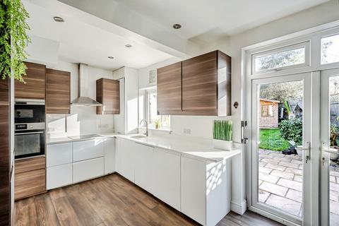 undefined, Cromwell Road, Brentwood, CM14