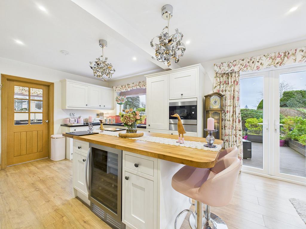 Kitchen / Family Room