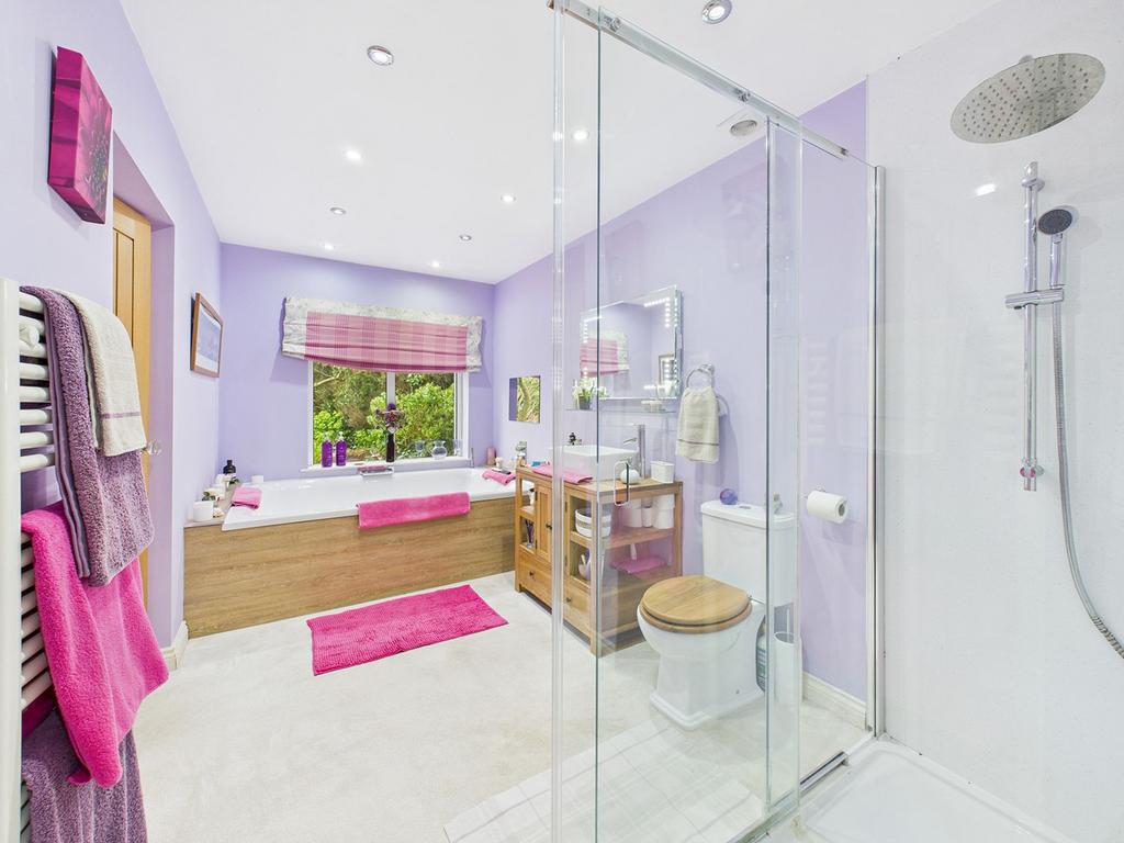 Ensuite