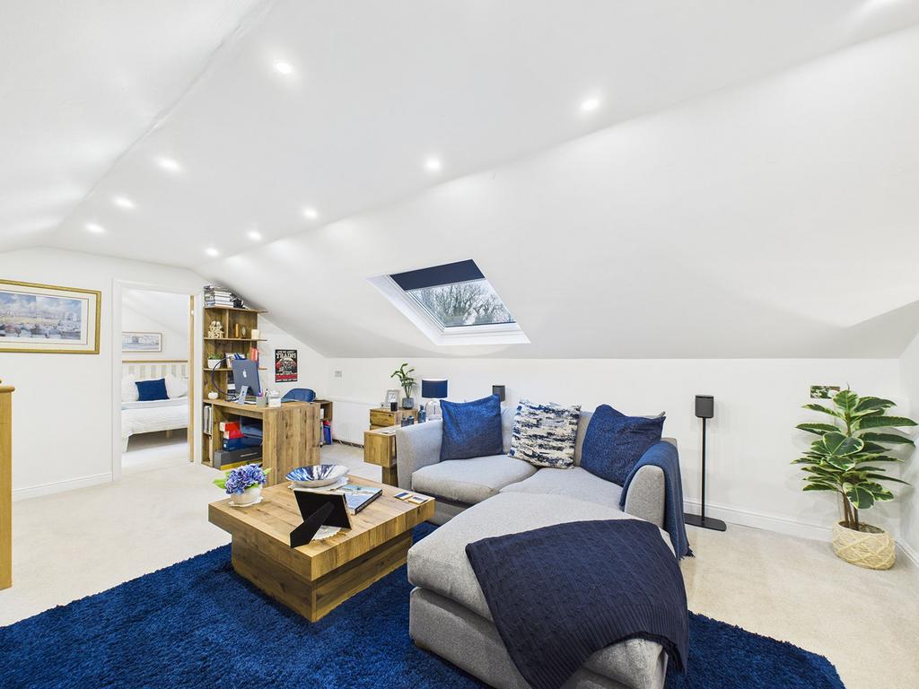 Sitting Room / Snug