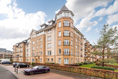 2 bedroom flat for sale, 7/20 Powderhall Brae, Edinburgh, EH7 4GE