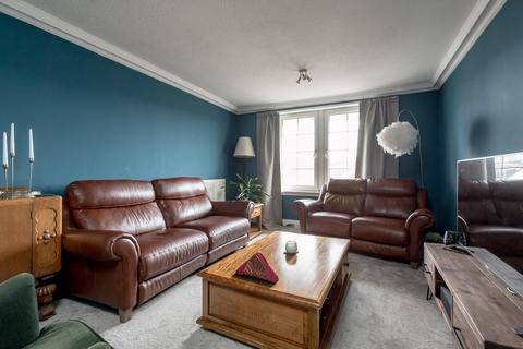 2 bedroom flat for sale, 7/20 Powderhall Brae, Edinburgh, EH7 4GE