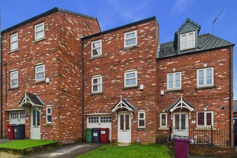 undefined, Pen Lane, Danesmoor