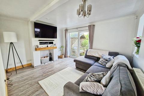 2 bedroom terraced house for sale, Canterbury Close, Beverley HU17