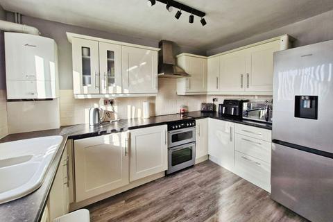 2 bedroom terraced house for sale, Canterbury Close, Beverley HU17