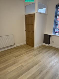 2 bedroom terraced house to rent, 7 Hawksley Street, Horwich, Bolton, BL6
