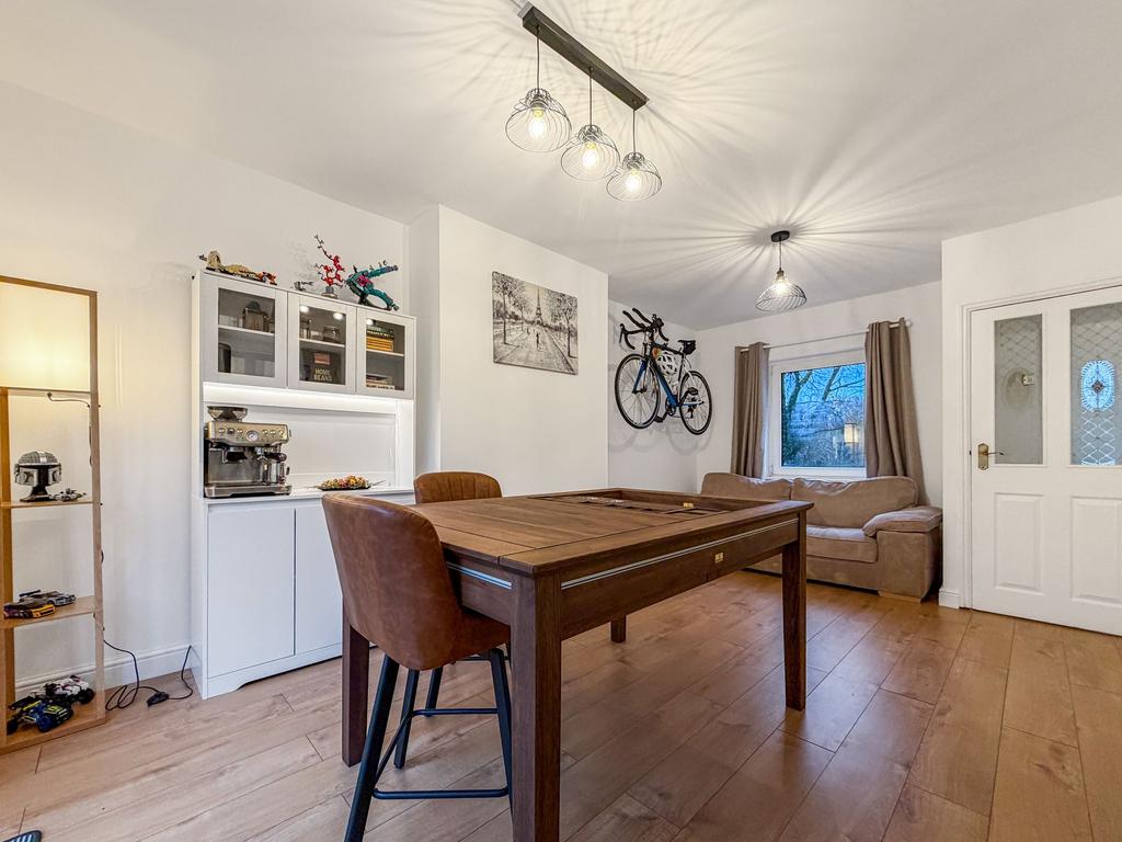 Sitting/Dining Room