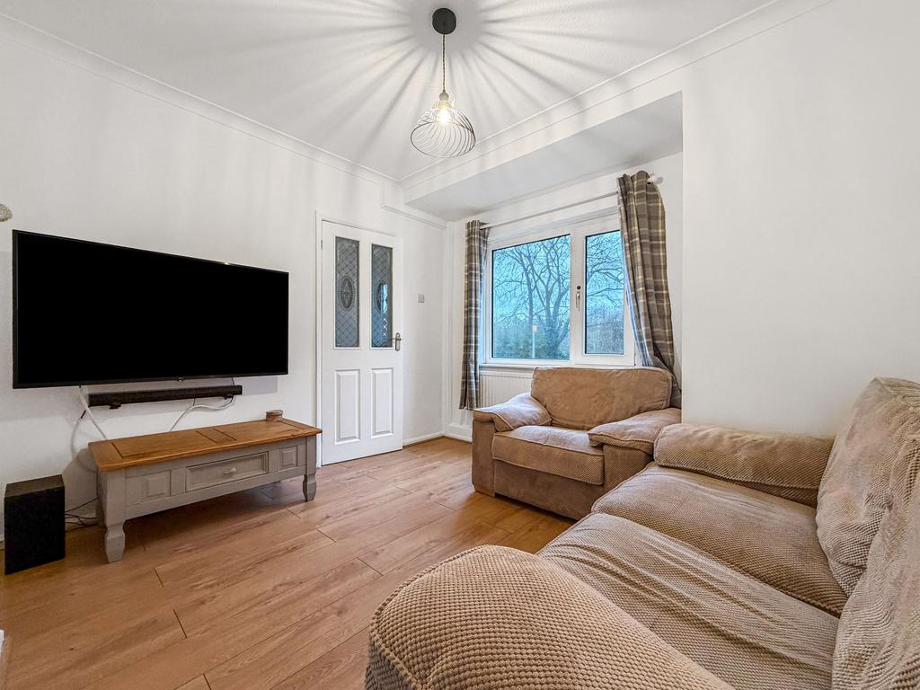 Sitting/Dining Room