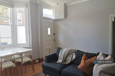 1 bedroom flat to rent, Battersea, London, SW8