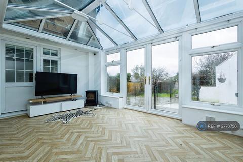 undefined, Bryanstone Avenue, Guildford, GU2