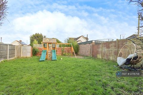 undefined, Bryanstone Avenue, Guildford, GU2