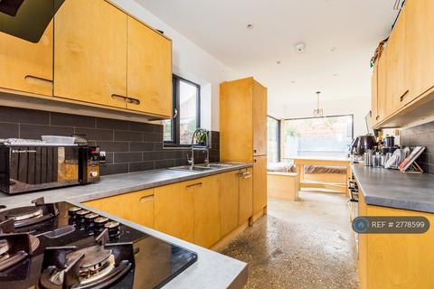 Brompton Road, Southsea, PO4