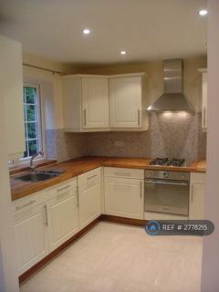 4 bedroom end of terrace house to rent, Grosvenor Cottages, York, YO30
